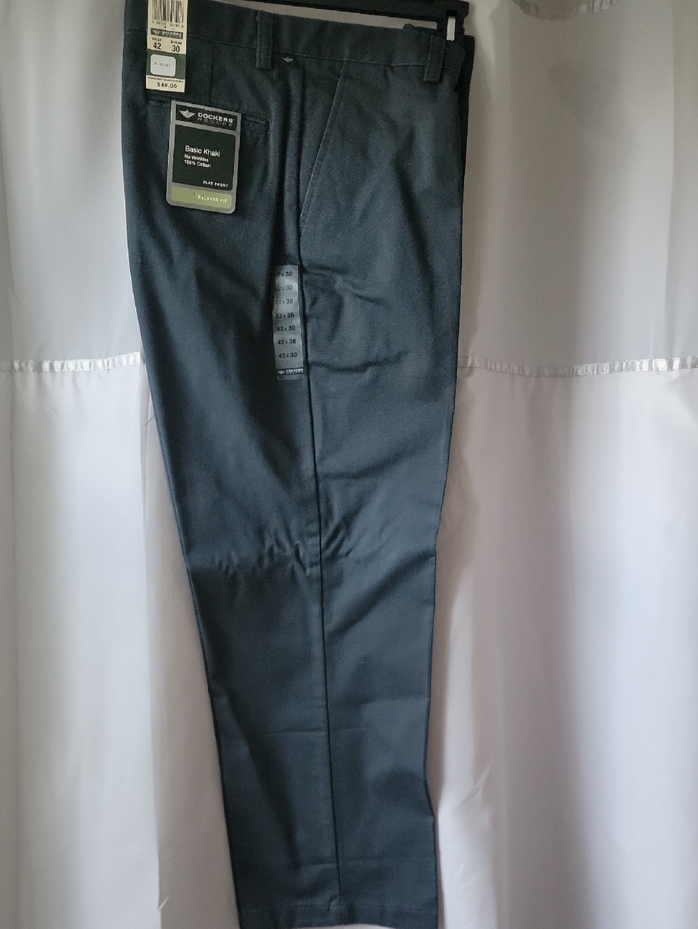 Dockers Men’s Khaki Chinos - Charcoal, Size 42x 30,  NWT